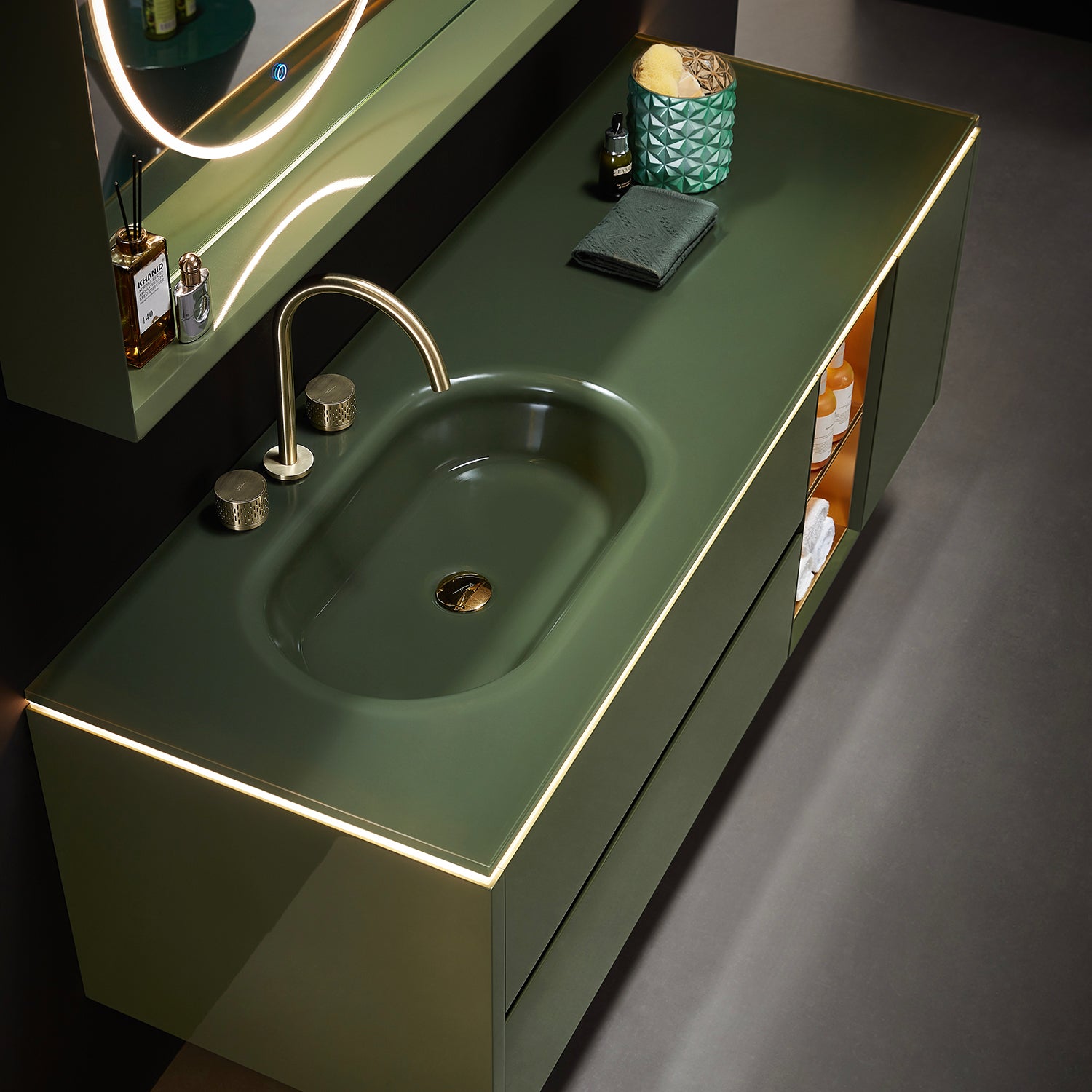 FADORE® Virella Luxury Bathroom Vanity Set
