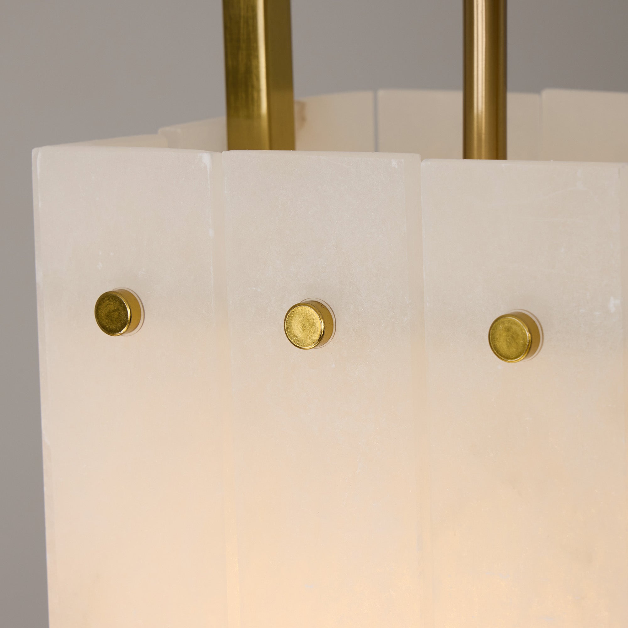 althea-modern-minimalist-brass-alabaster-corridor-light-details