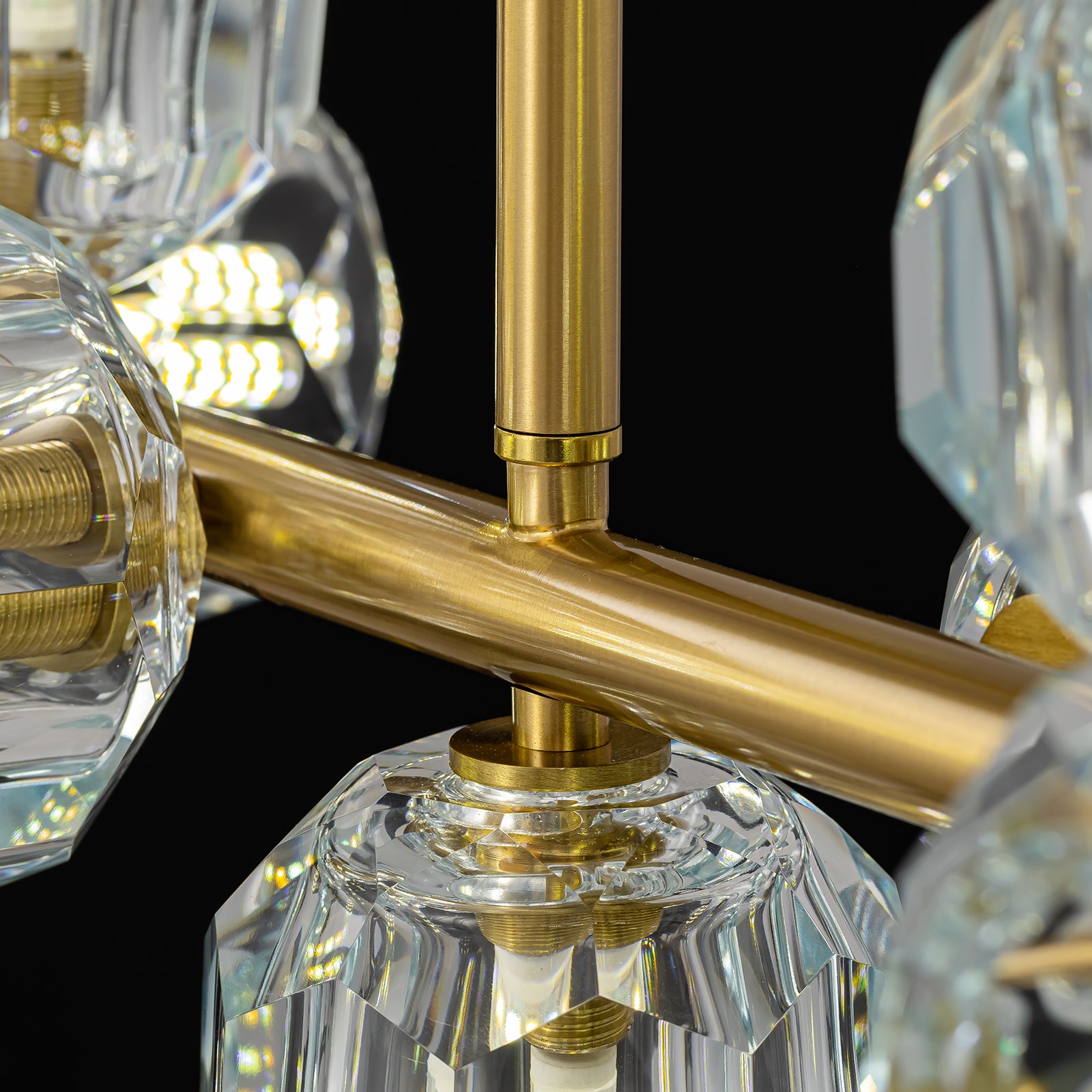 aurielle-contemporary-gold-crystal-linear-multi-head-chandelier-details-of-rods-CH618-A-sofary-20260427