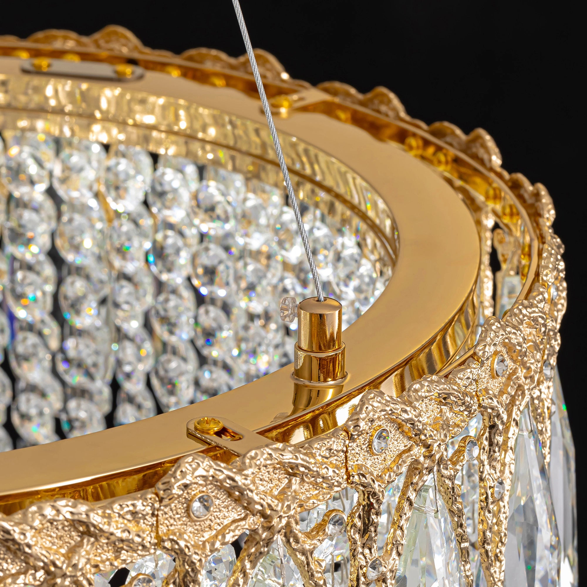 close-up-of-aurora-luxe-gold-crystal-chandelier-sofary-lighting