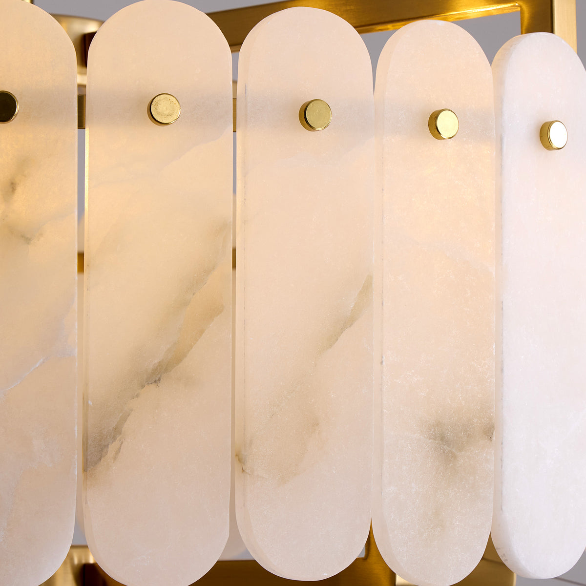 caldria-modern-luxury-alabaster-round-drum-chandelier-round-natural-alabaster-details-sofary-lighting