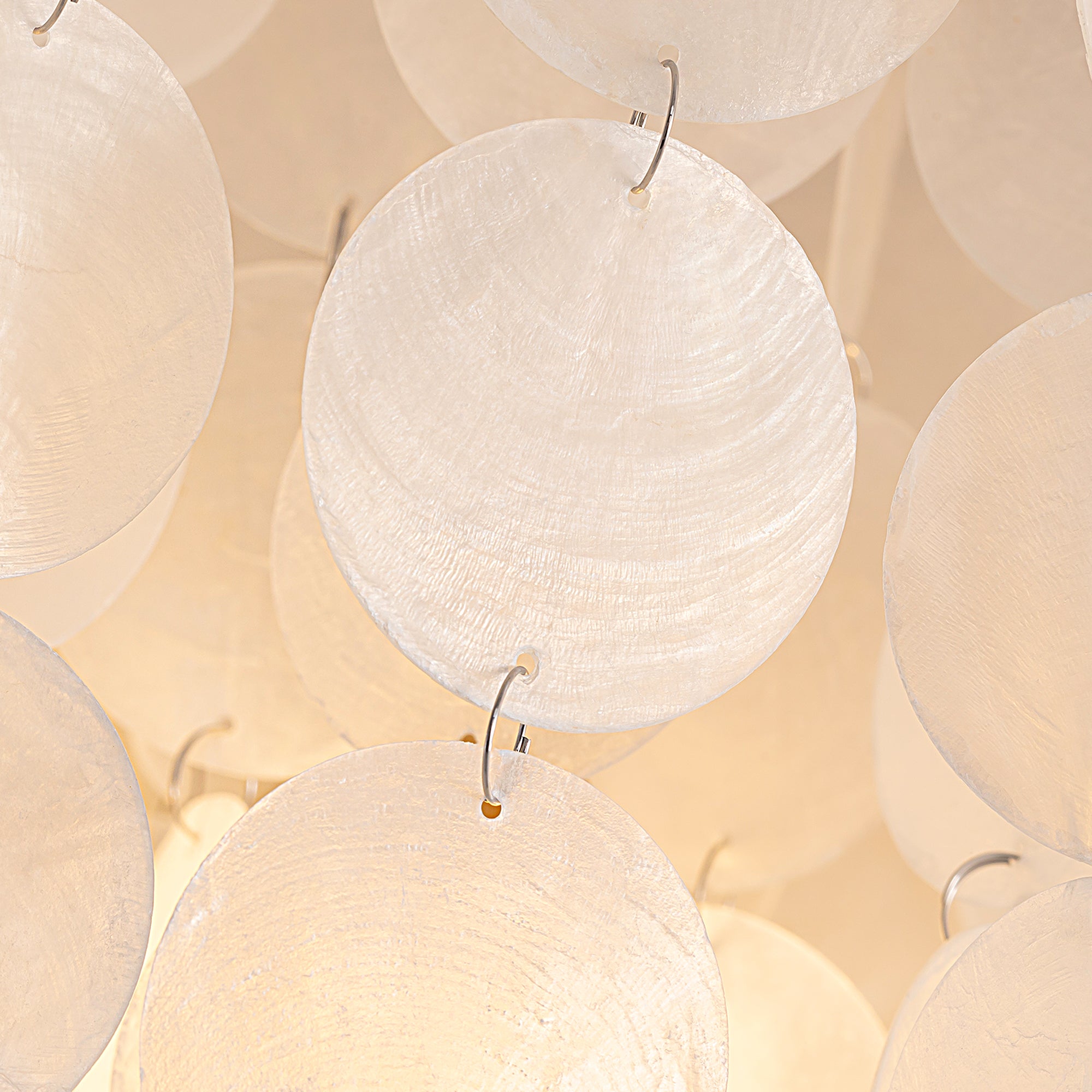 calista-coastal-gold-shell-tiered-disc-chandelier-details-sofary-lighting