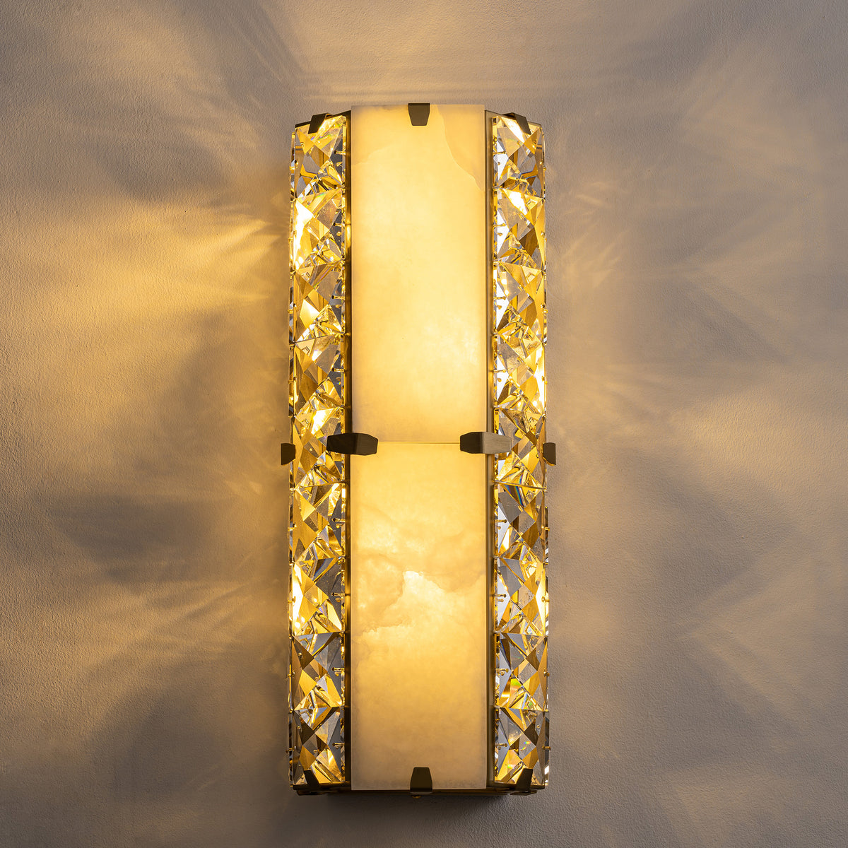 elvara-modern-luxury-gold-alabaster-crystal-rectangular-wall-sconce-light-sofary-lighting