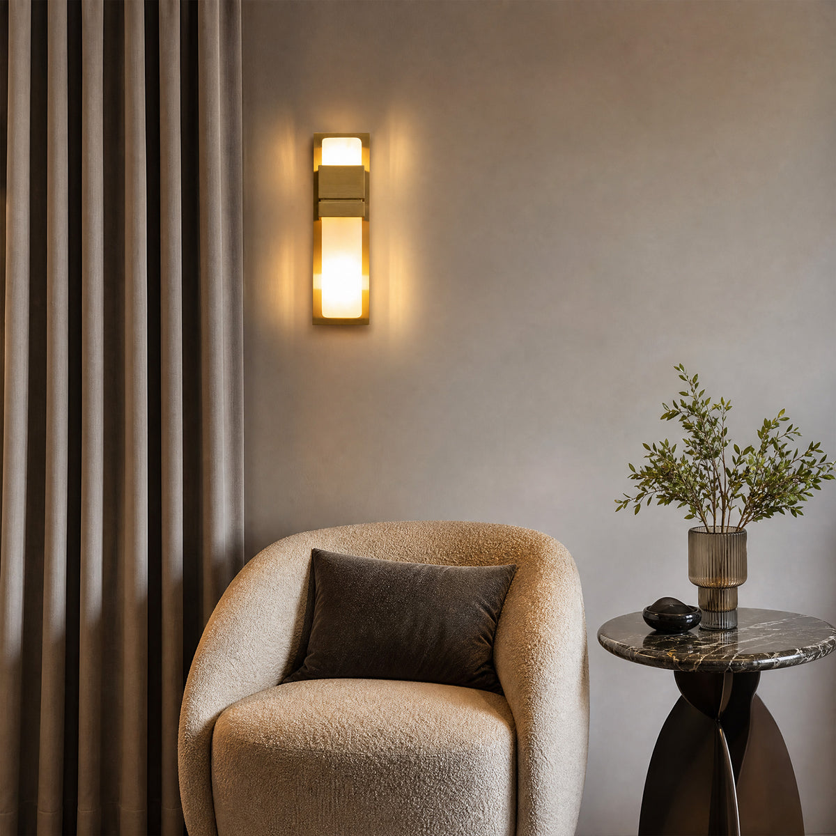 norevia-modern-minimalist-gold-alabaster-rectangular-wall-sconce-sofa-sofary-lighting