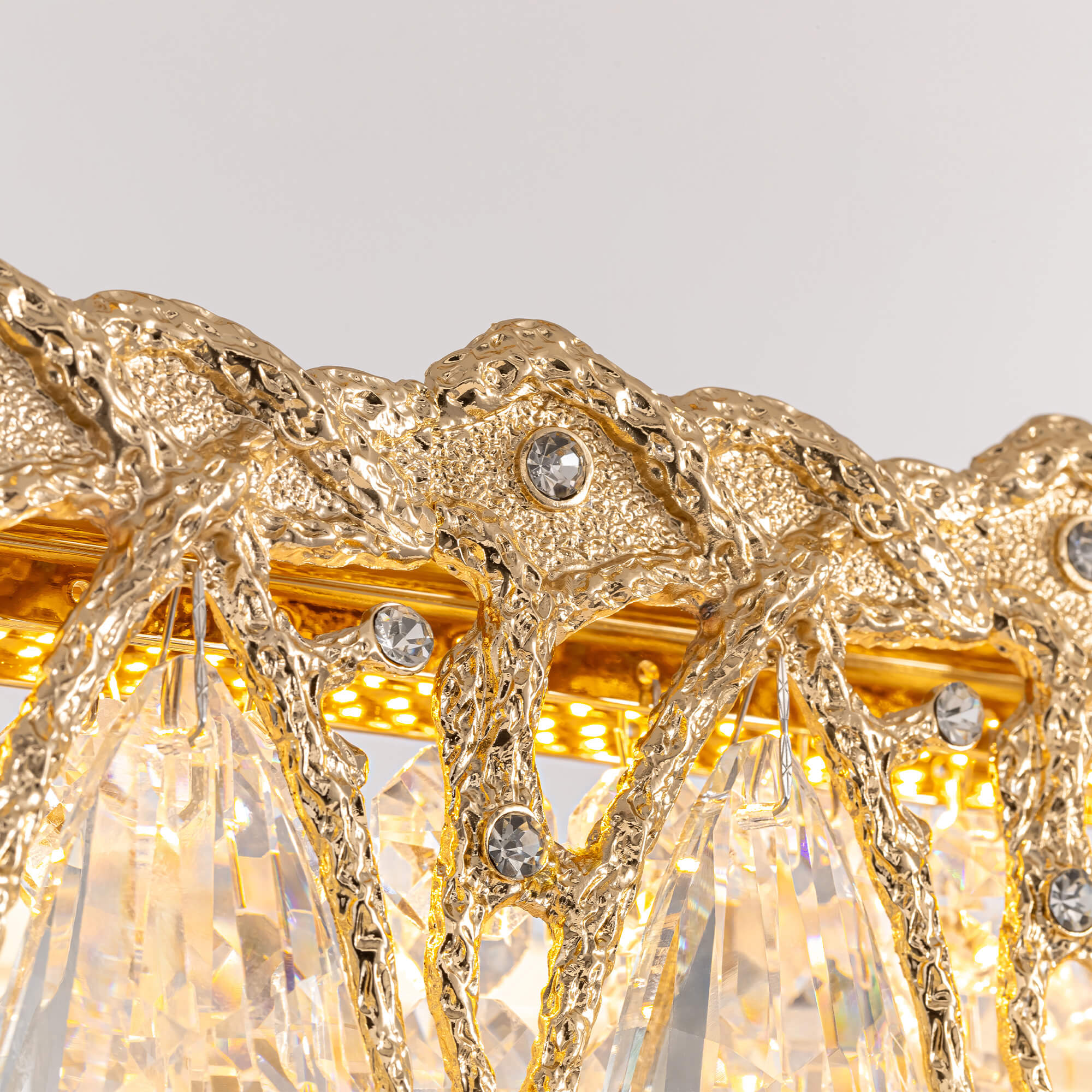regalia-luxury-modern-gold-brass-crystal-rectangular-chandelier-for-dining-room-kitchen-island-lighting-9