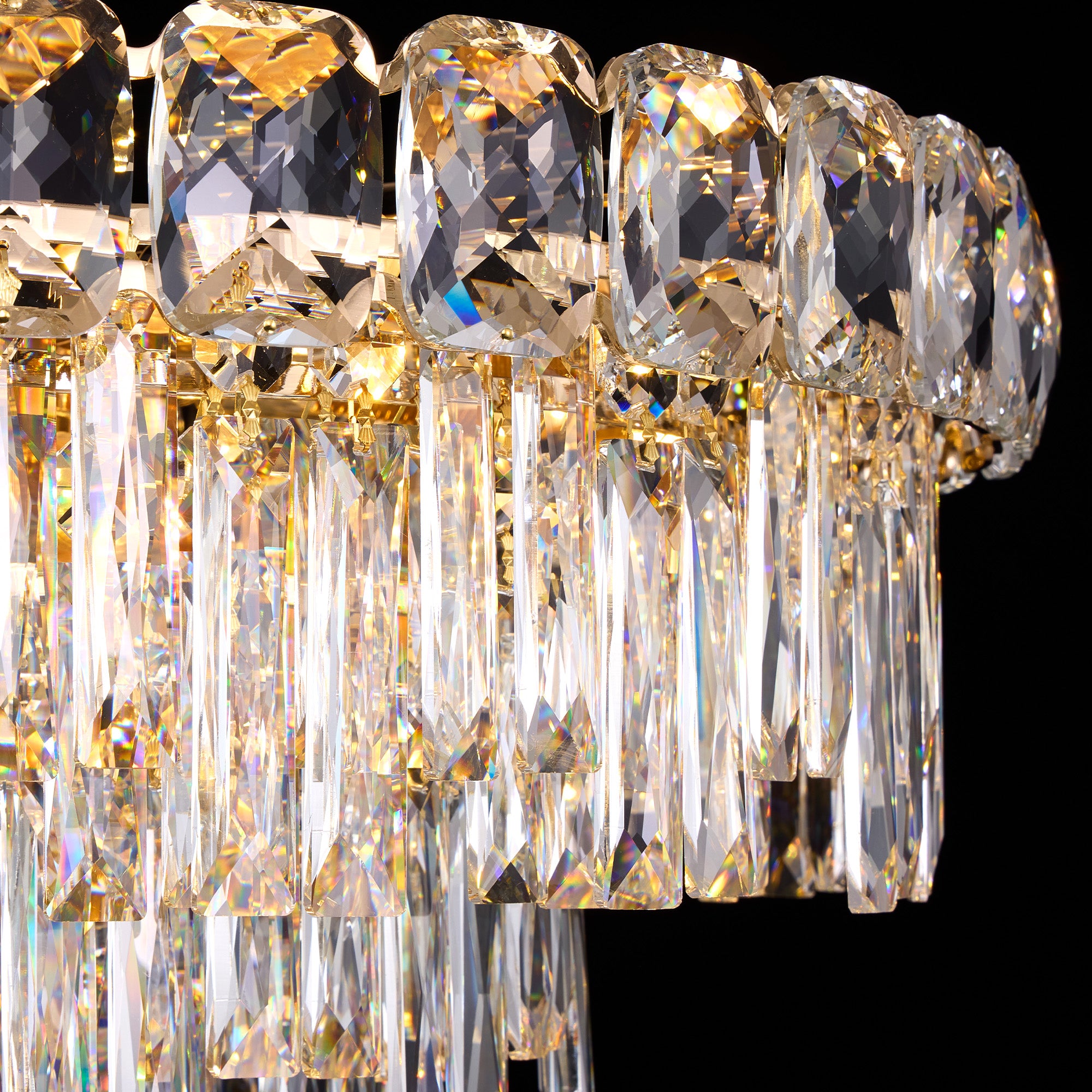 seravia-modern-luxury-gold-crystal-tiered-ring-chandelier-crystal-details