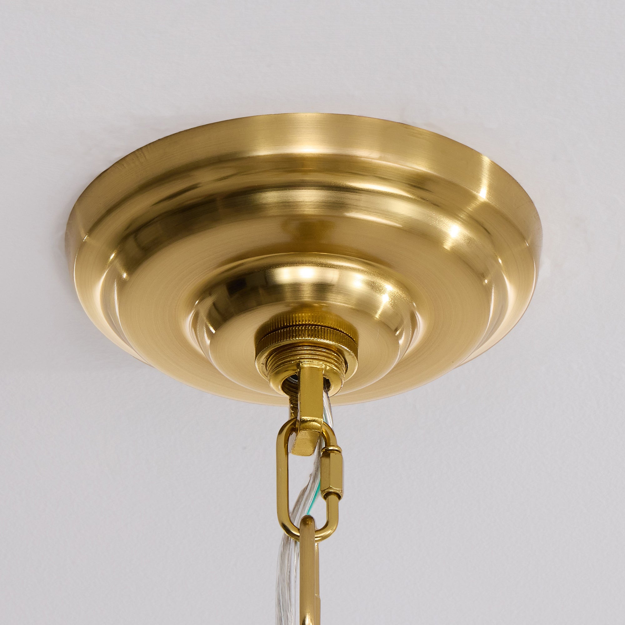 serenelle-modern-luxury-gold-glass-layered-disc-chandelier-chain-details