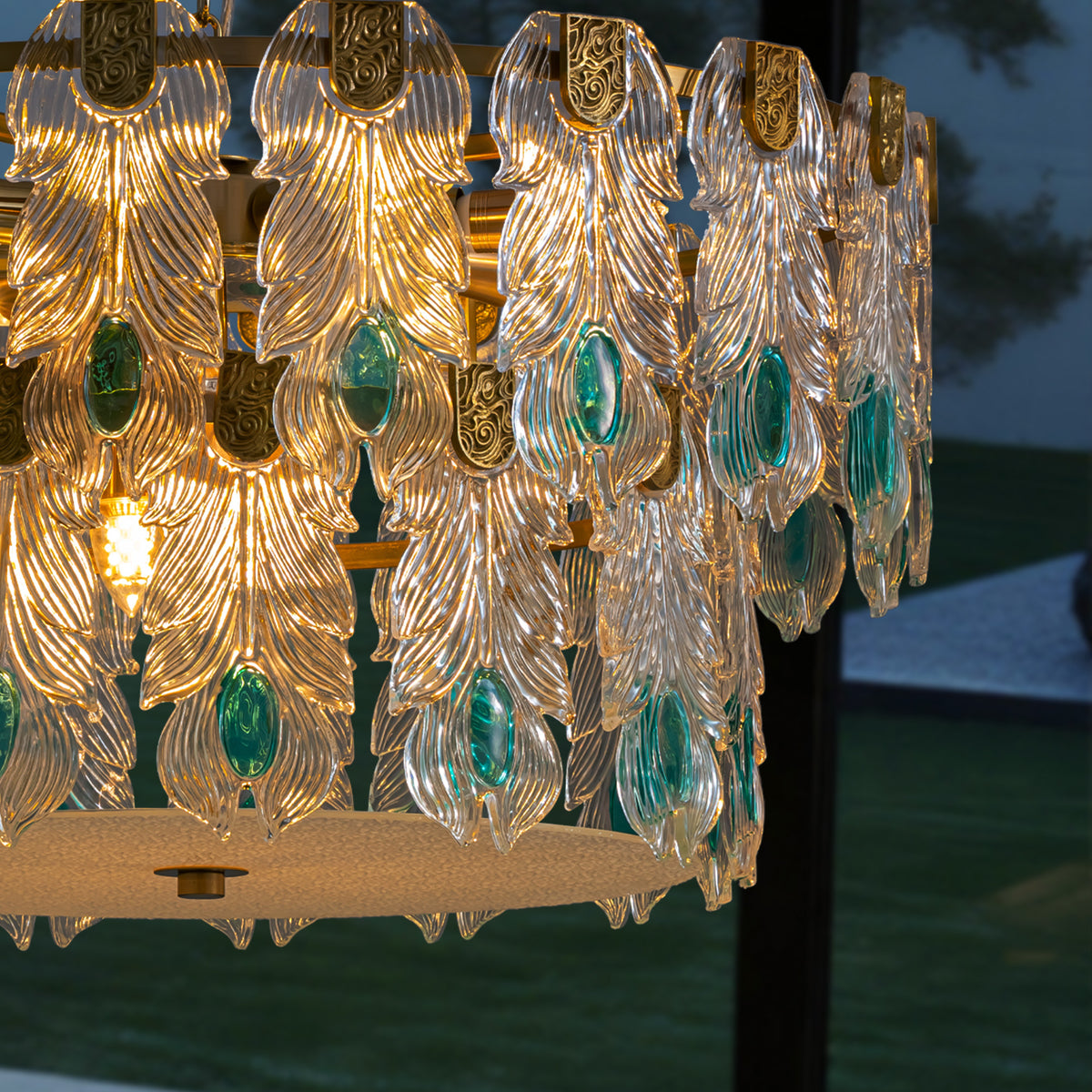 tavienne-modern-glam-glass-tiered-round-chandelier-turn-on-sofary-lightng