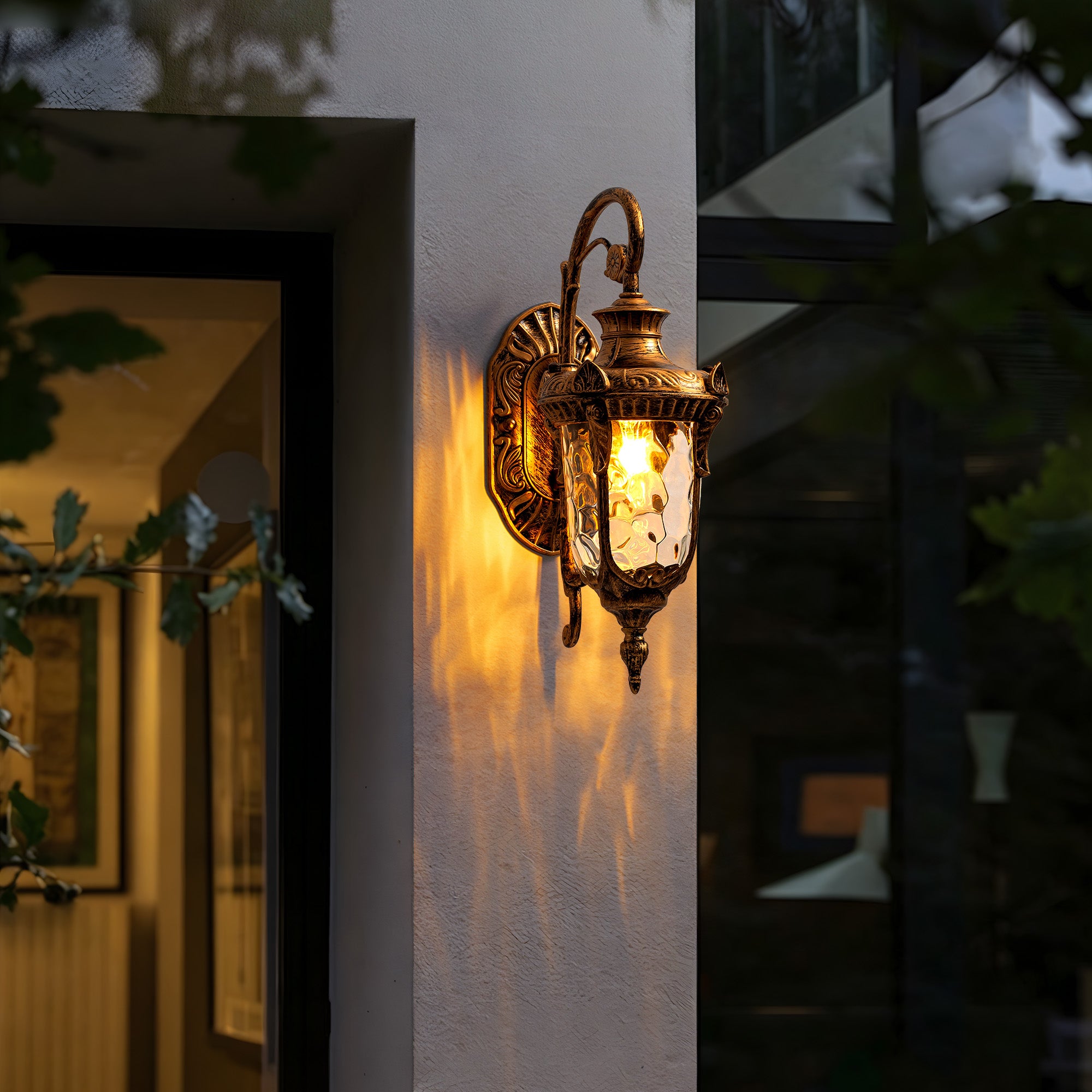 valdoria-vintage-rustic-bronze-aluminum-glass-lantern-wall-night-turn-on-sofary-20260610