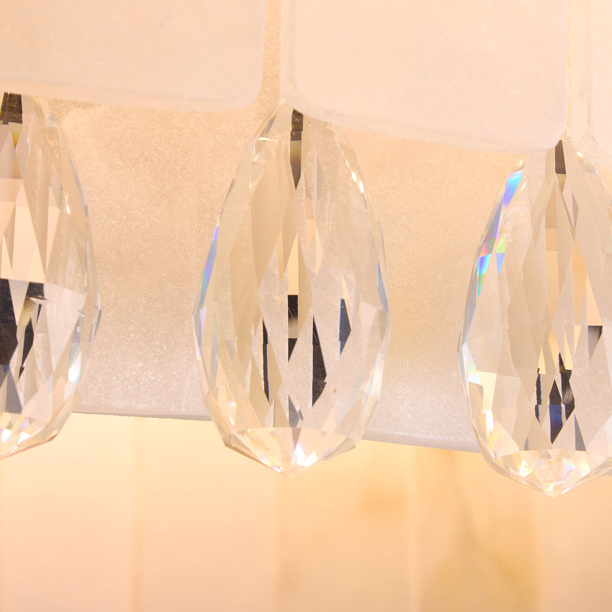 aurevia modern luxury gold natural alabaster crystal round chandelier faceted crystal drops sofary lighting