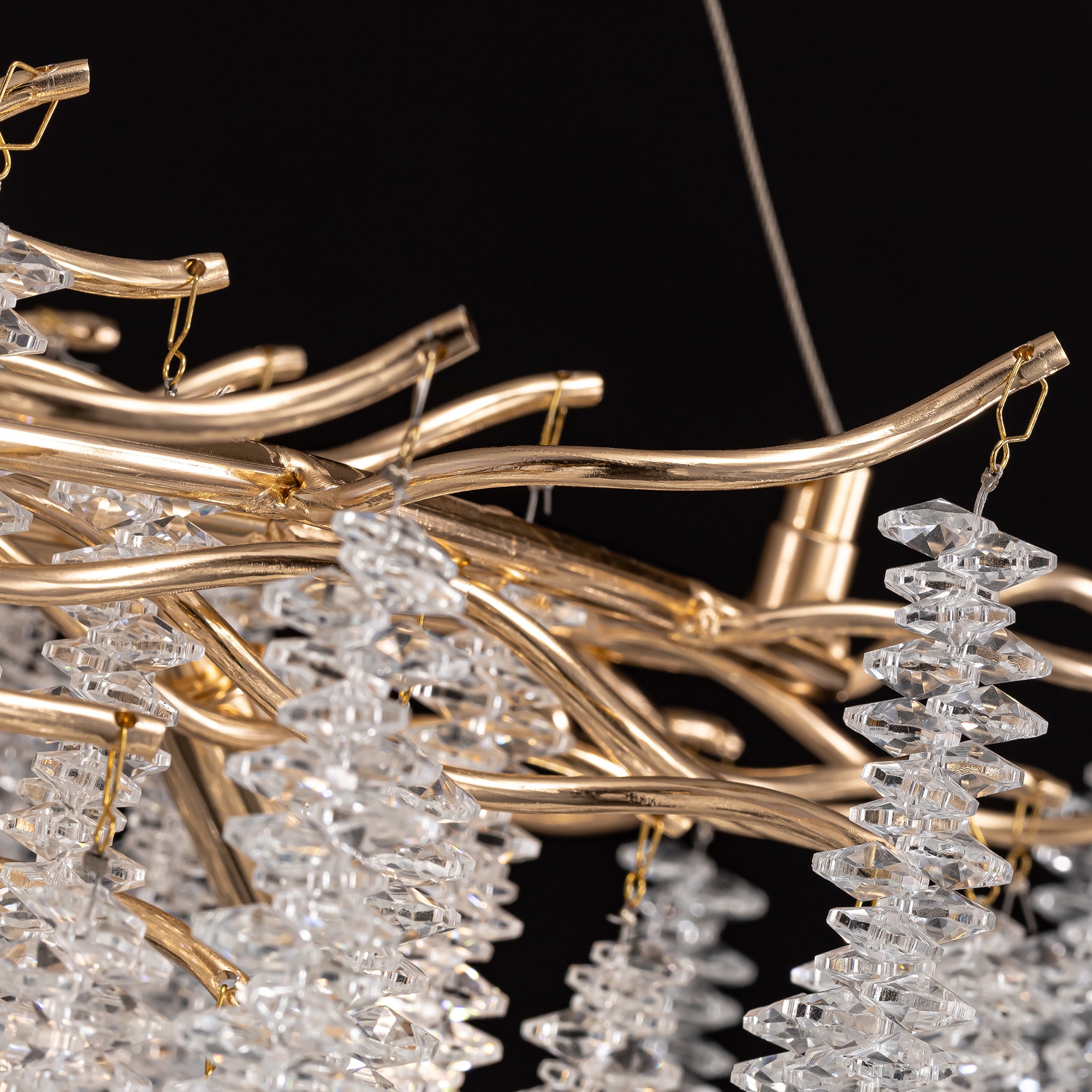 avelisse-modern-luxury-gold-crystal-branch-linear-chandelier-crystal-details-of-rod-sofary-lighting