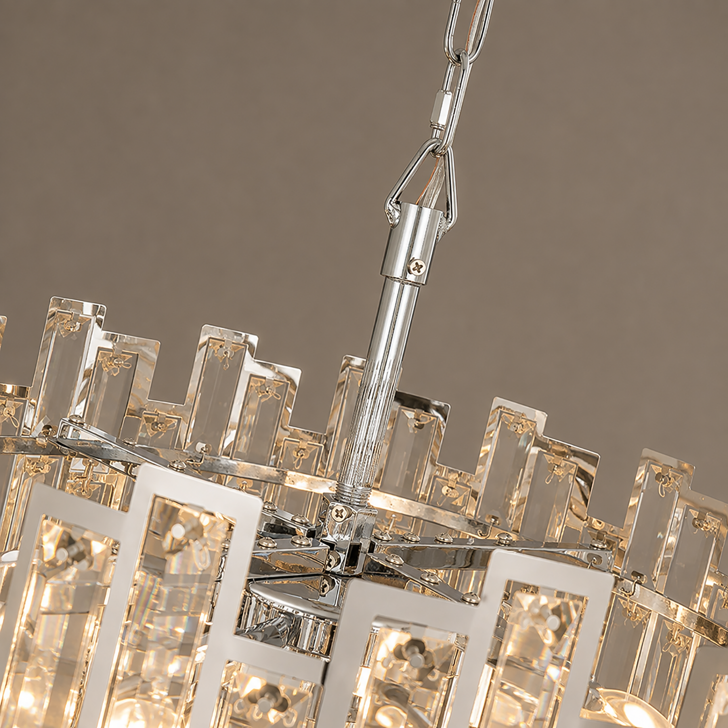 cavelle-modern-glam-crystal-tiered-round-chandelier-frame-details-sofary-lighting