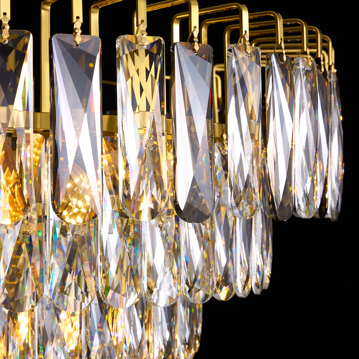 cresselle-modern-luxury-gold-crystal-teardrop-tiered-chandelier-crystal-details-sofary-lighting