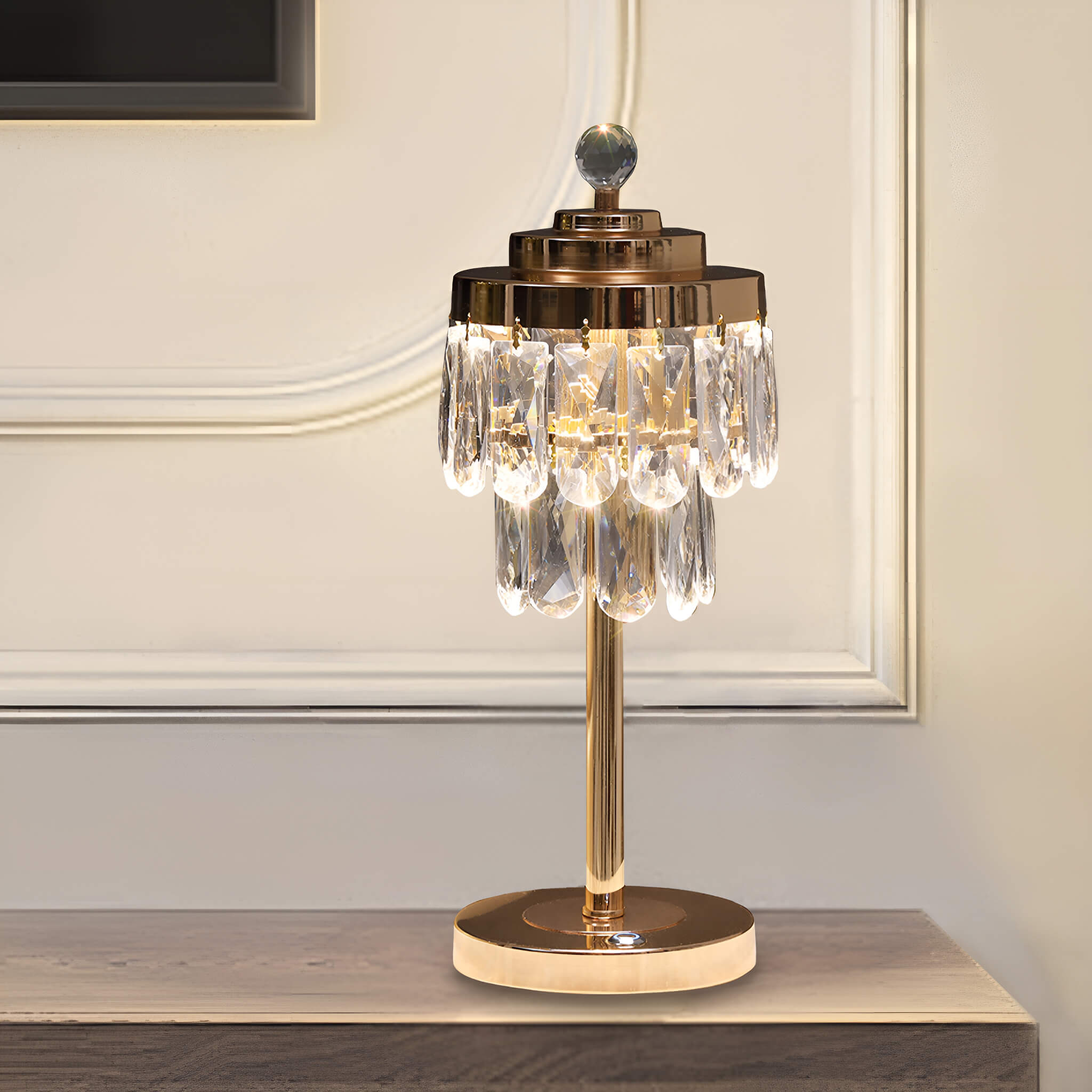 Elegant Gold Table Lamp with Beveled Crystal Shade-bedroom |Sofary