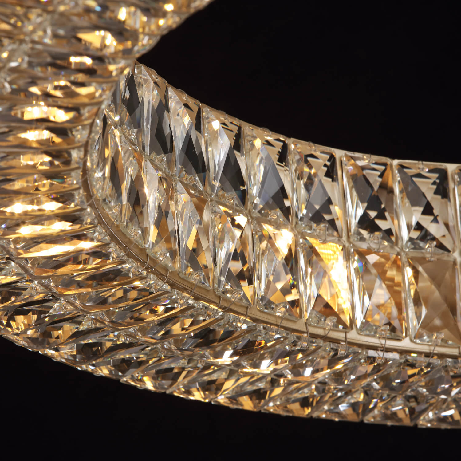 luxury-modern-gold-brass-crystal-round-ring-chandelier-for-dining-room-kitchen-island-lighting-15