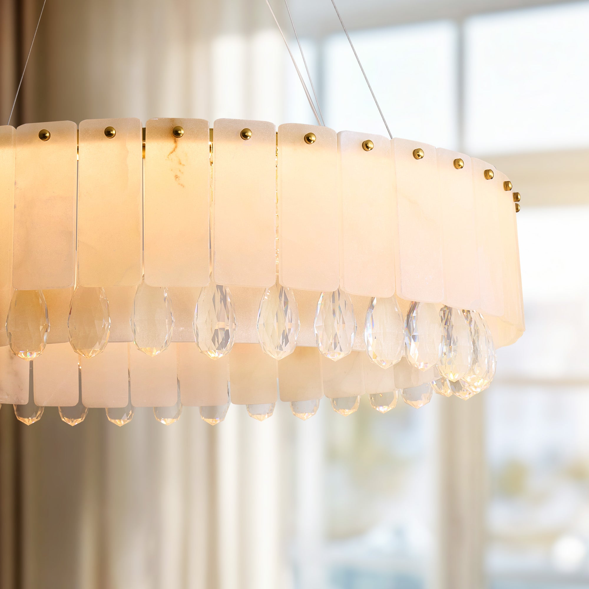 odelia-modern-luxury-alabaster-crystal-round-chandelier-nature-alabaster-and-crystal-sofary-lighting