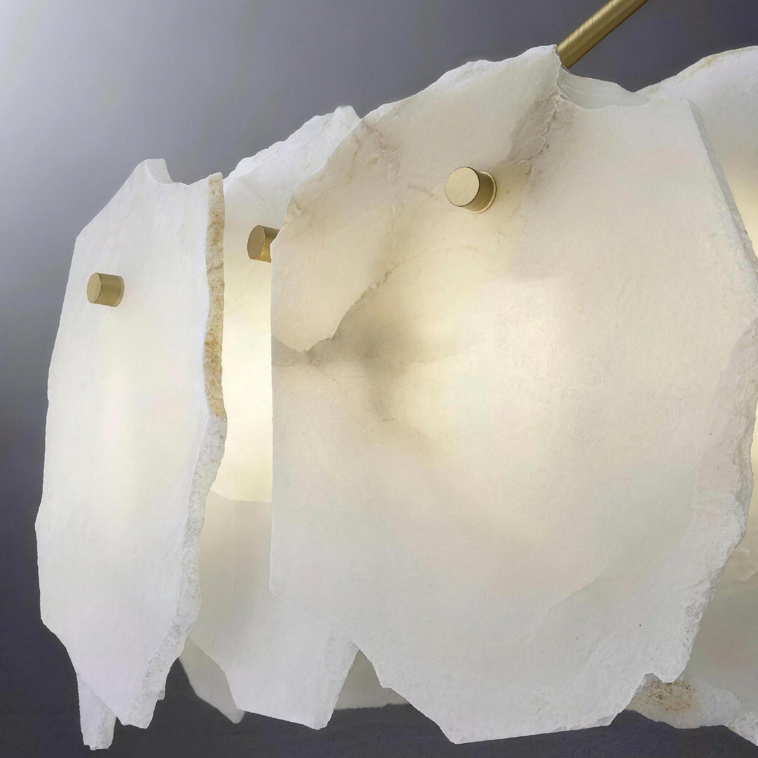 seravelle-modern-organic-gold-alabaster-layered-chandelier-details-turn-on-CH552-20260512
