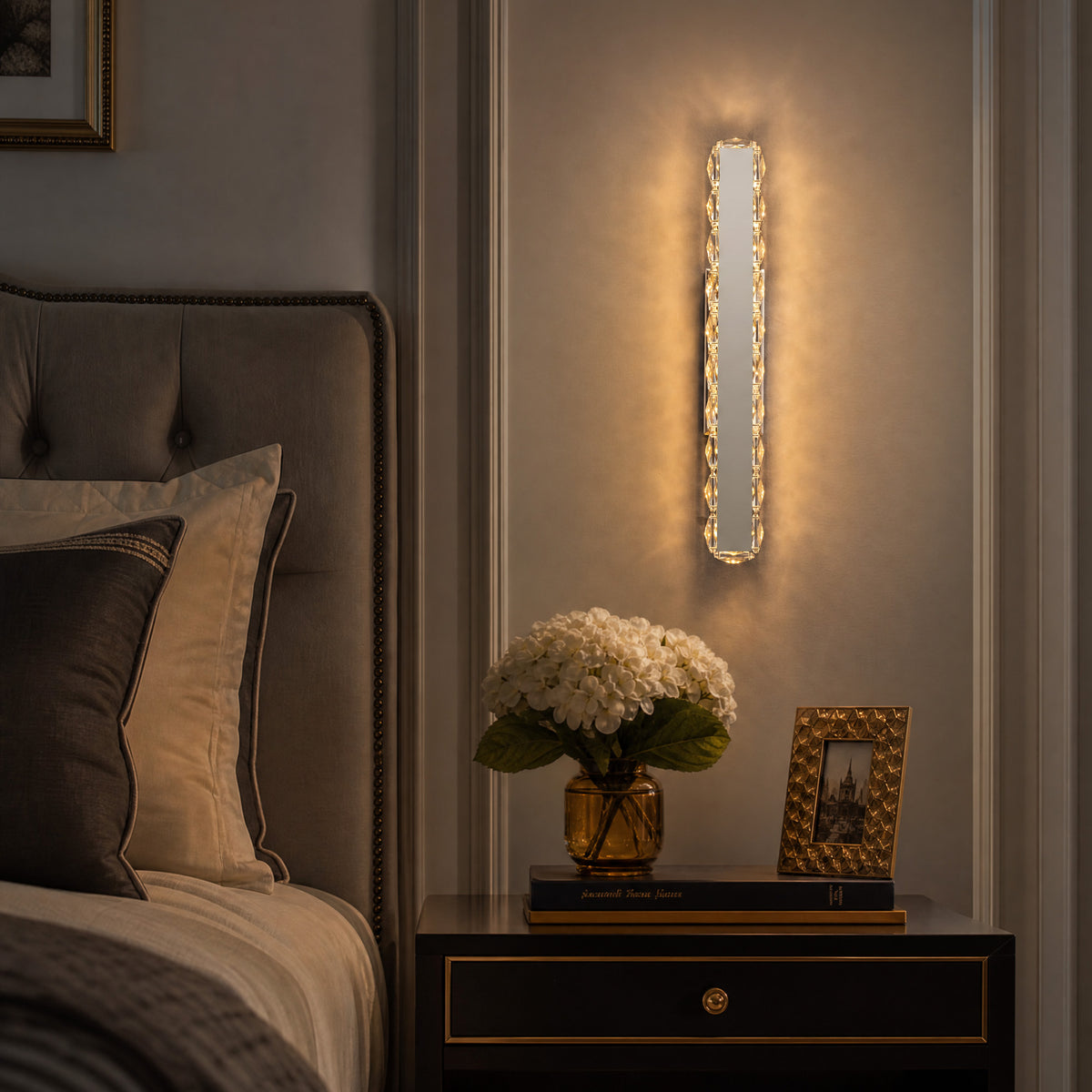 veylora-modern-luxury-crystal-vertical-linear-wall-sconce-bedroom-sofary-lighting